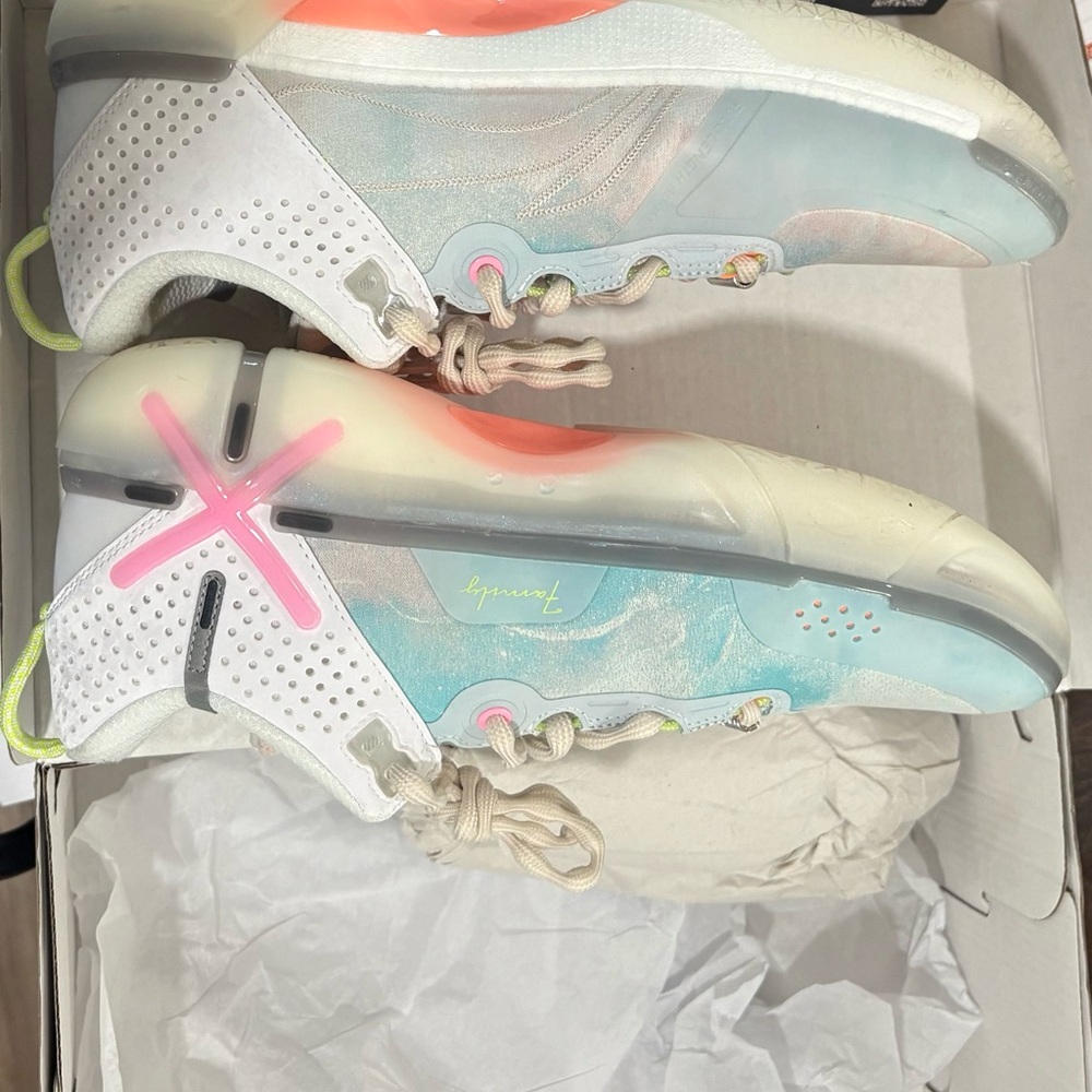Way of Wade - Wade Shadow 6 “Fantasy” Men’s/Unisex Athletic Shoes - Picture 2 of 6